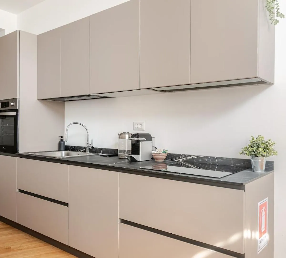 Charming Loft With Free Parking - Rho Fiera, Duomo, San Siro, Certosa Apartment Milan